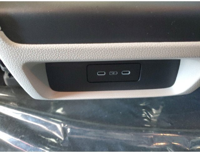 New 2026 Honda Odyssey Touring image 18