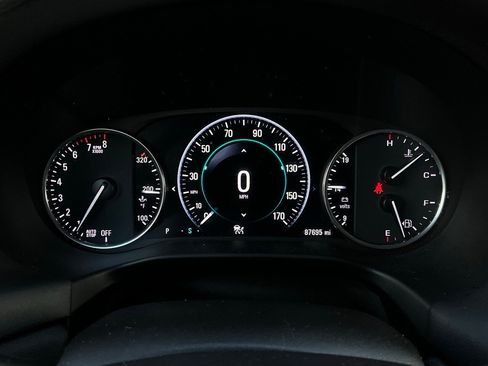 Used 2019 Buick Enclave Avenir w/ Avenir Technology Package image 45