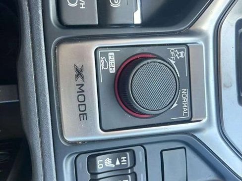 Used 2019 Subaru Forester Premium image 10