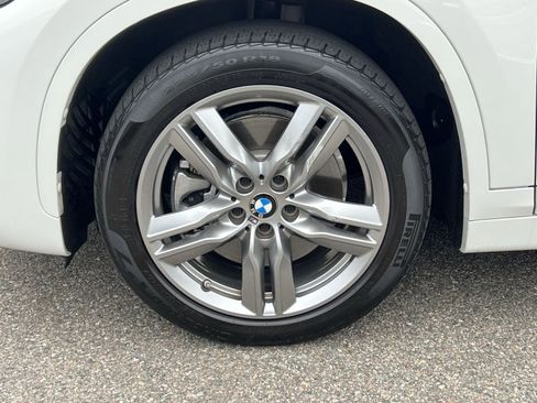 Used 2022 BMW X1 xDrive28i w/ M Sport Package image 9