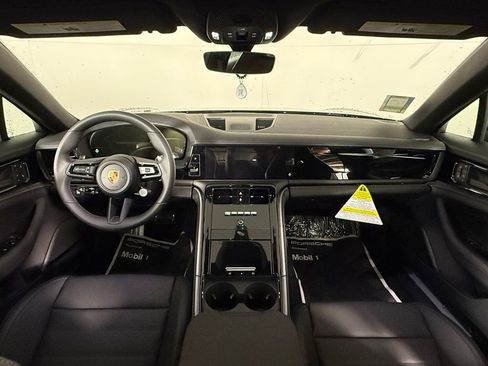 New 2026 Porsche Panamera image 20