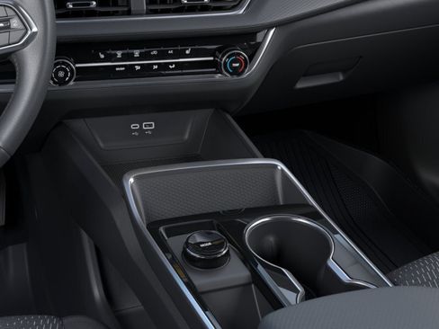 New 2027 Chevrolet Equinox LT w/ LPO, Floor Liner Package FWD image 23