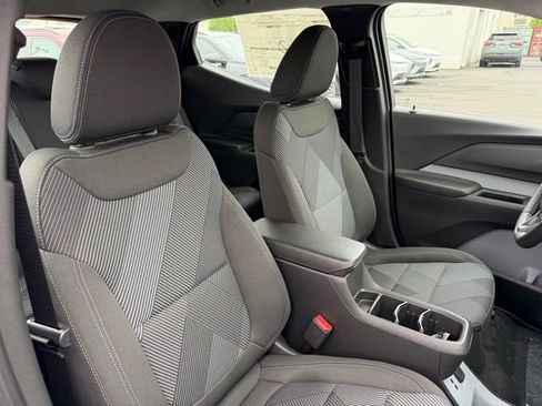 New 2027 Chevrolet Bolt LT w/ Comfort Package FWD image 14