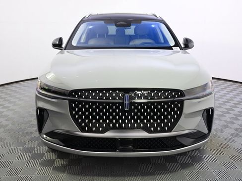 New 2026 Lincoln Nautilus Reserve AWD/4WD image 10