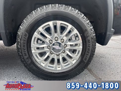 Used 2020 Chevrolet Silverado 2500 High Country w/ Z71 Off-Road Package image 30