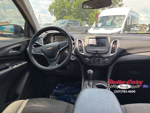 Used 2020 Chevrolet Equinox LT FWD image 12