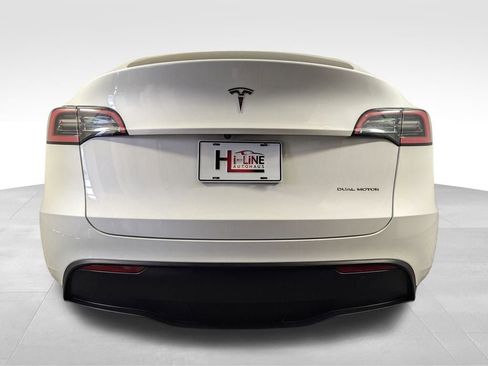 Used 2023 Tesla Model Y Long Range image 54