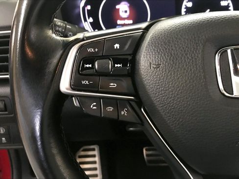 Used 2018 Honda Accord Sport image 21