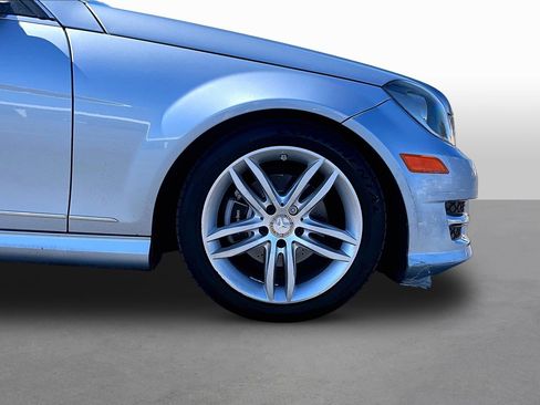 Used 2014 Mercedes-Benz C 250 Sedan image 8