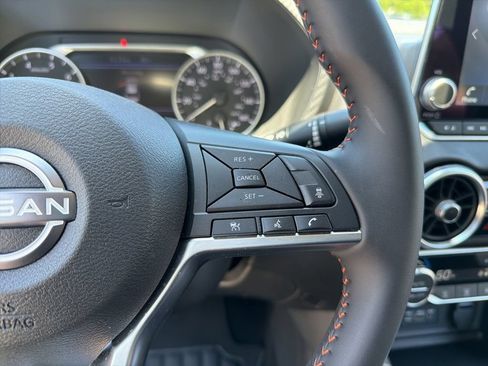 Certified 2025 Nissan Sentra SR w/ Midnight Edition FWD image 17
