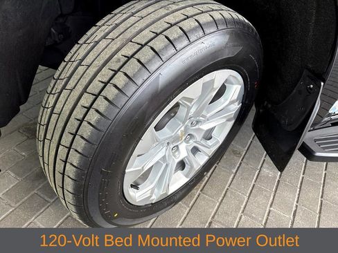 Used 2024 Chevrolet Silverado 1500 LTZ AWD/4WD image 27