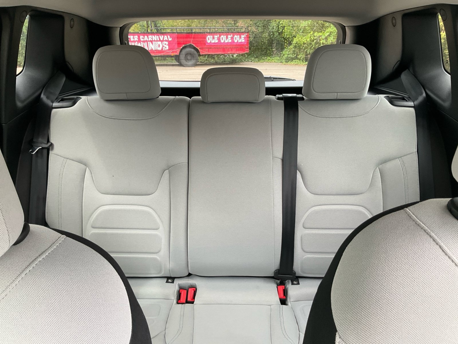 Used 2022 Jeep Renegade Latitude AWD/4WD image 34