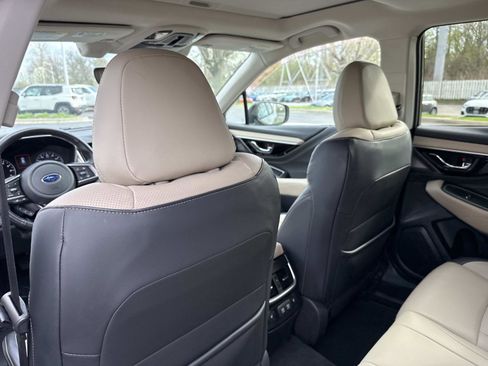 Used 2022 Subaru Outback Limited AWD/4WD image 17