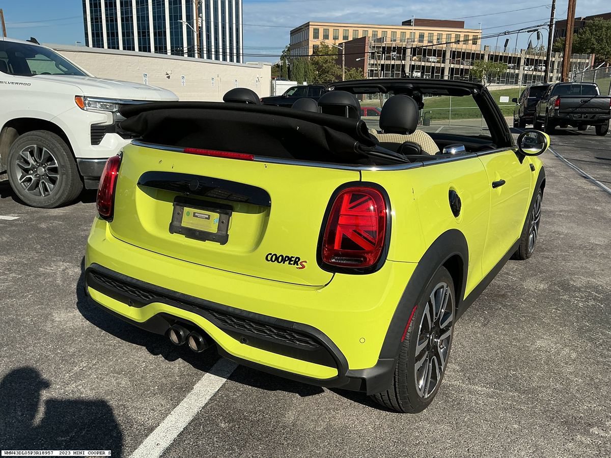 Used 2023 MINI Cooper S w/ Signature Upholstery Package FWD image 6