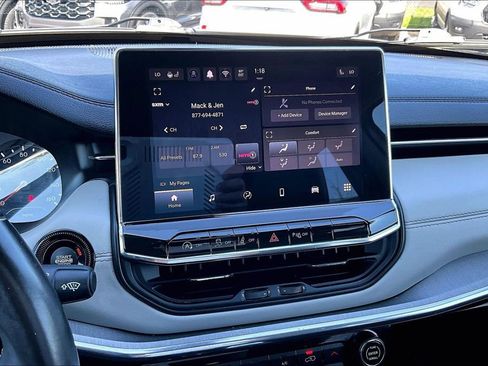 Used 2022 Jeep Compass Limited AWD/4WD image 31