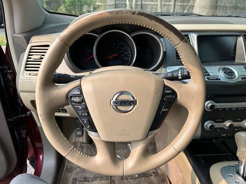 Used 2011 Nissan Murano SL w/ Navigation Pkg AWD/4WD image 17