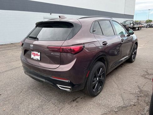 Used 2024 Buick Envision Sport Touring AWD/4WD image 4