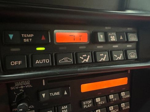 Used 1994 Chevrolet Corvette ZR1 RWD image 33