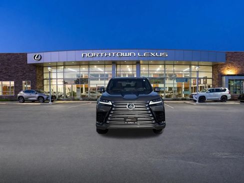 Certified 2025 Lexus LX 600 4WD w/ Accessory Package (2T) image 20