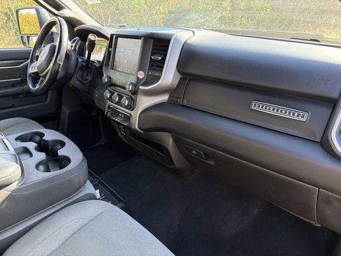 Used 2024 RAM 3500 Big Horn image 23