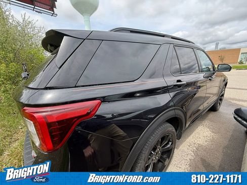 Certified 2023 Ford Explorer ST w/ ST Street Pack AWD/4WD image 6