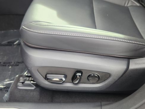 Certified 2025 Lexus RX 350 image 14