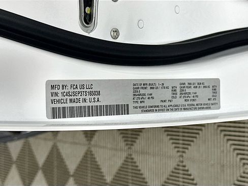 New 2026 Jeep Grand Wagoneer L Summit image 19