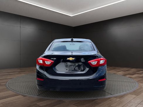 Used 2016 Chevrolet Cruze LS FWD image 7