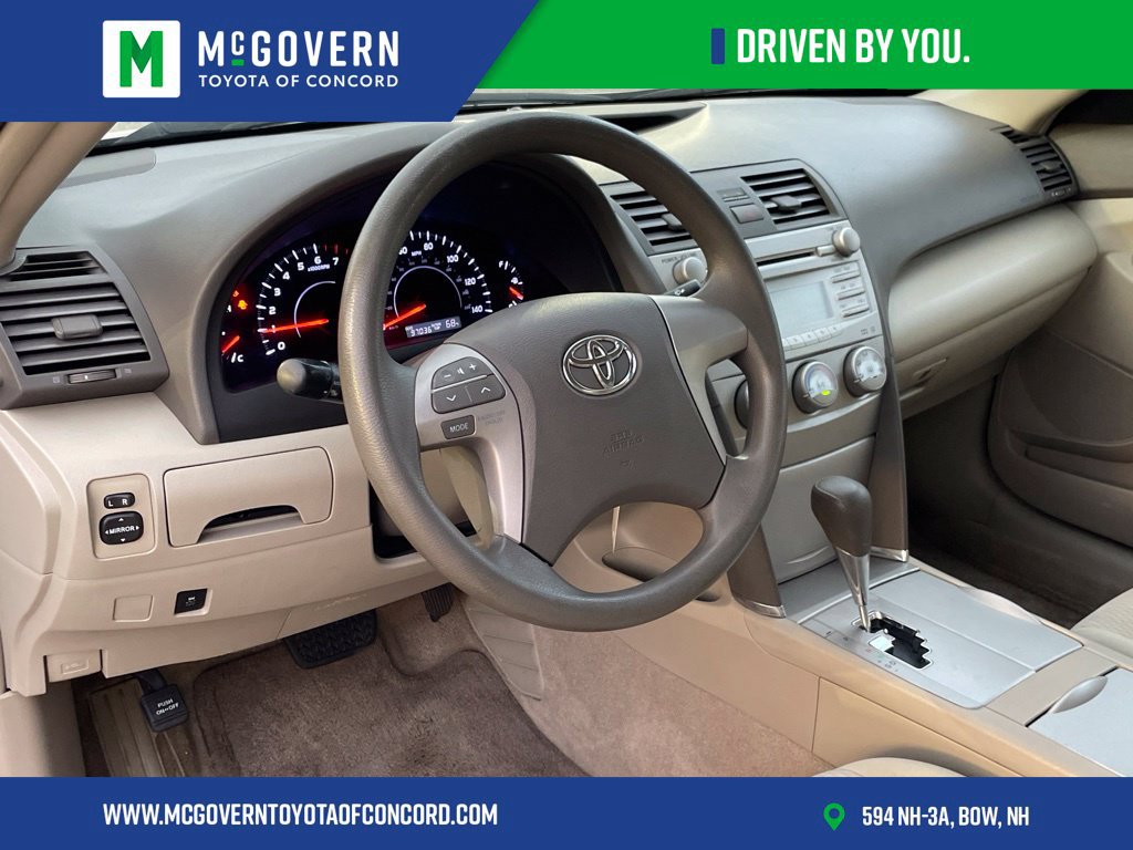 Used 2010 Toyota Camry LE FWD image 13