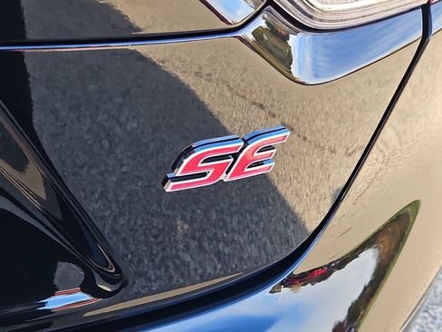 New 2026 Toyota Corolla SE FWD image 4