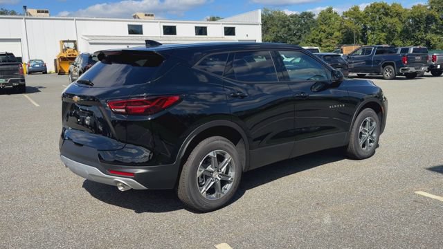 New 2026 Chevrolet Blazer LT w/ LPO, Floor Liner Package AWD/4WD image 8