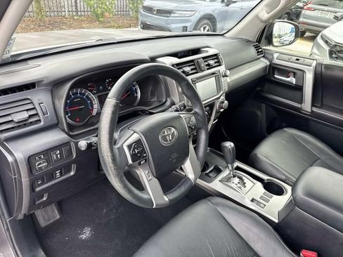 Used 2016 Toyota 4Runner SR5 RWD image 18
