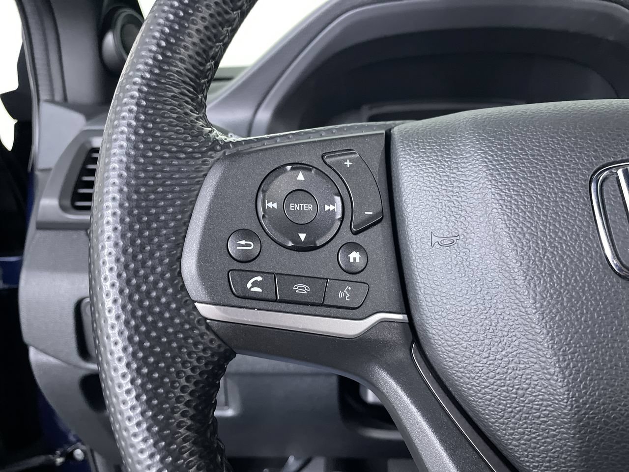 Used 2023 Honda Passport EX-L image 28