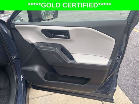 Certified 2026 Toyota RAV4 Limited AWD/4WD image 38
