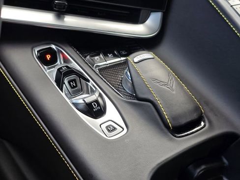 Used 2023 Chevrolet Corvette Z06 w/ Z07 Performance Package image 17