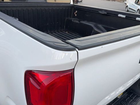 Used 2016 Toyota Tacoma SR5 w/ Towing Package image 31