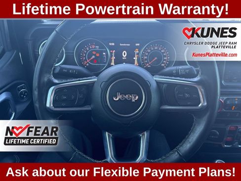 Used 2022 Jeep Gladiator Overland w/ Popular Equipment Package image 24