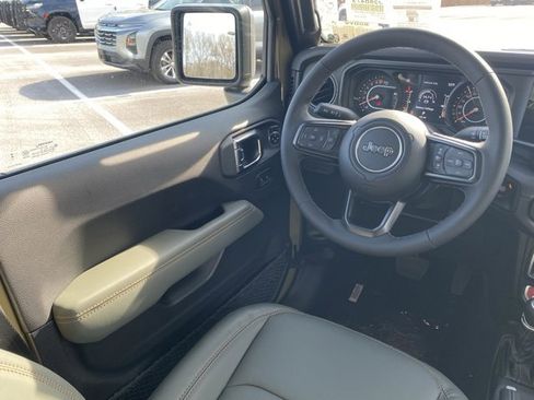 New 2026 Jeep Gladiator Mojave image 35