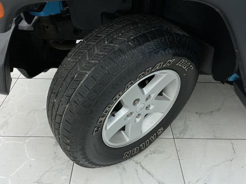 Used 2017 Jeep Wrangler Unlimited Sport w/ Quick Order Package 24S AWD/4WD image 42