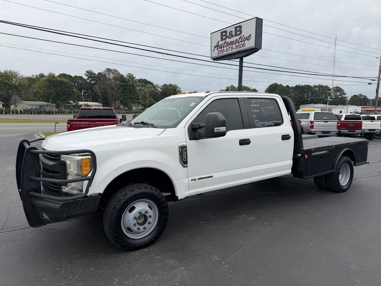 Used 2017 Ford F350 XL w/ Power Equipment Group AWD/4WD image 1