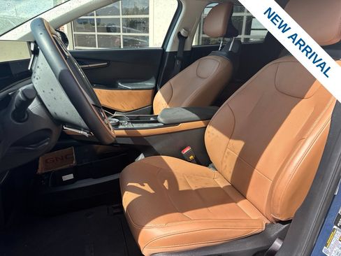 Used 2025 Kia EV6 Wind RWD image 16