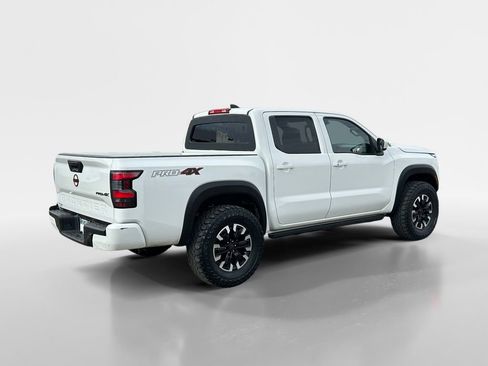 Used 2022 Nissan Frontier PRO-4X w/ Off-Road Protection Package image 6