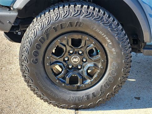 Used 2021 Ford Bronco First Edition image 13