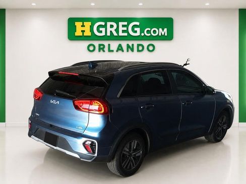 Used 2022 Kia Niro EX Premium FWD image 6