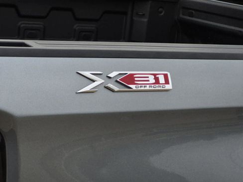 Certified 2021 GMC Sierra 1500 SLT image 8