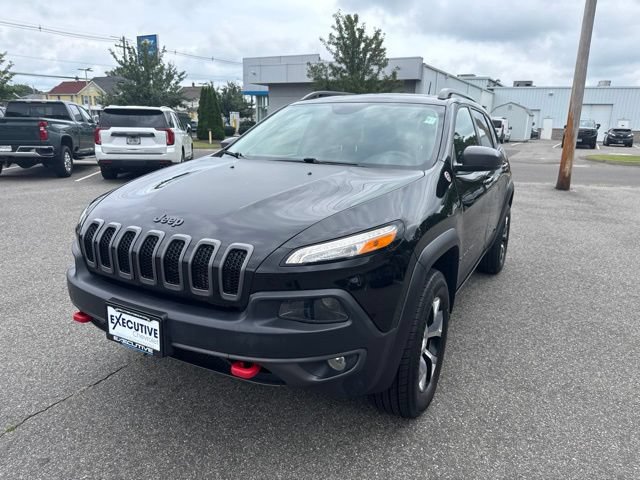 Used 2018 Jeep Cherokee Trailhawk w/ Quick Order Package 27L AWD/4WD image 2
