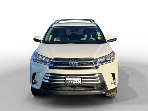 Used 2019 Toyota Highlander Limited image 8