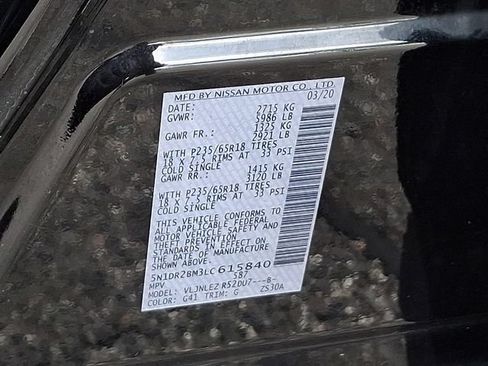 Used 2020 Nissan Pathfinder SV AWD/4WD image 29