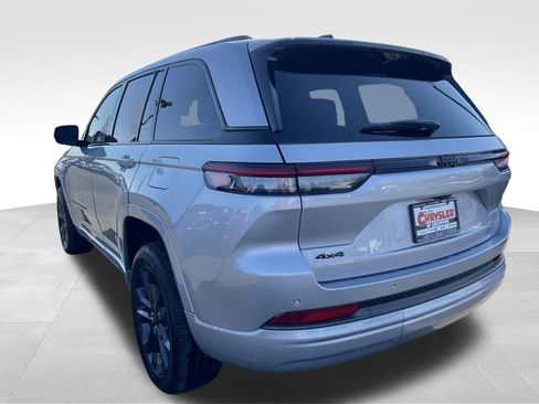 New 2026 Jeep Grand Cherokee Limited image 18