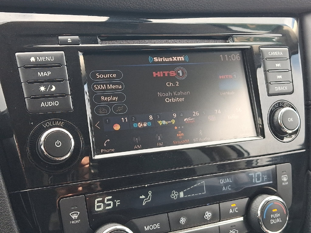 Used 2019 Nissan Rogue SL AWD/4WD image 17